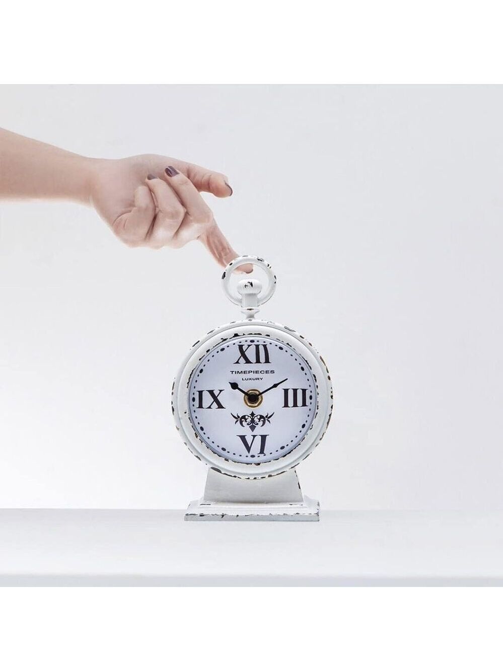 NIKKY HOME Vintage Mantel Clock NWT